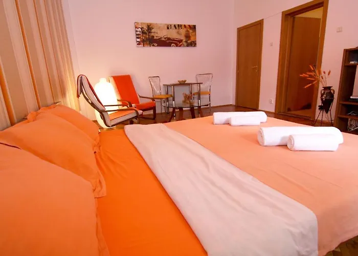 A&A Accommodation